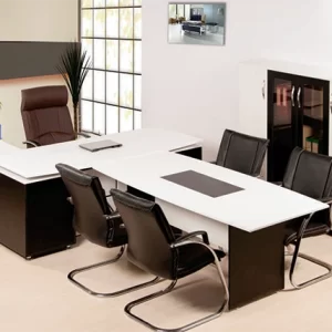 میز کنفرانسی