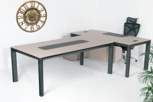 میز اداری لاوار